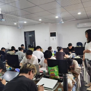 在选择嵌入式开发培训机构时应该注意什么问题？