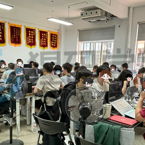 之前干测试月薪就3千，转学C++现在1万2！